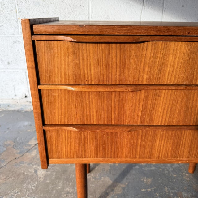 Vintage Danish Modern Teak 3 Drawer Commode Ejsing Møbelfabrik, 1960's Mid Century For Sale In New York - Image 6 of 8