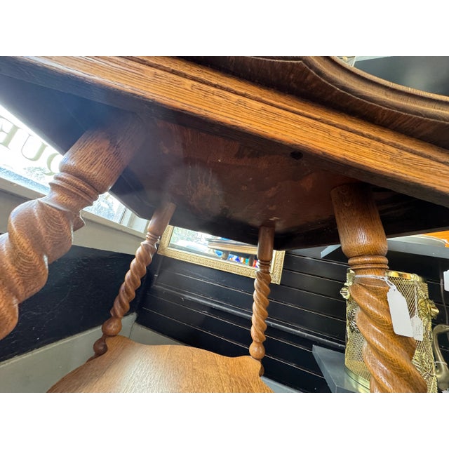 Wood Antique Barley Twist Leg, Quarter Sawn Oak Entry or Parlor Table For Sale - Image 7 of 12