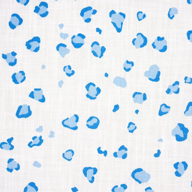 Sample - Schumacher x Cristina Buckley Wild At Heart Indoor/Outdoor Fabric in Indigo For Sale