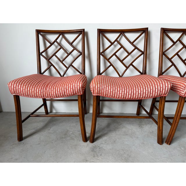 1960s English Georgian Chinese Chippendale Style Mahogany Cockpen Dining Chairs – Set of 4 For Sale - Image 12 of 17