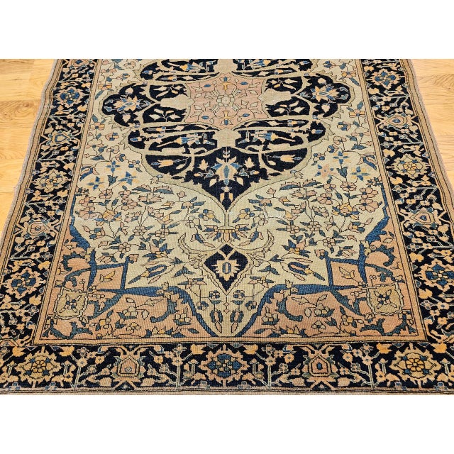 19th Century Persian Farahan Sarouk Rug, Hand-Knotted Wool, Floral Medallion Pattern, Ivory & Navy, 4x5 For Sale - Image 11 of 16