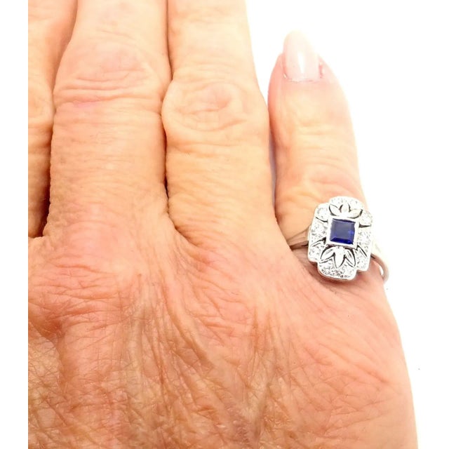 1990s Vintage Tiffany & Co. Irid Platinum Diamond Sapphire Cocktail Ring, size 5 For Sale - Image 5 of 8