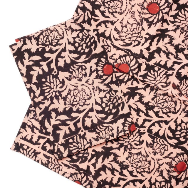 Contemporary Hummus Floral Cotton Table Napkins- Set of 2 For Sale - Image 3 of 4