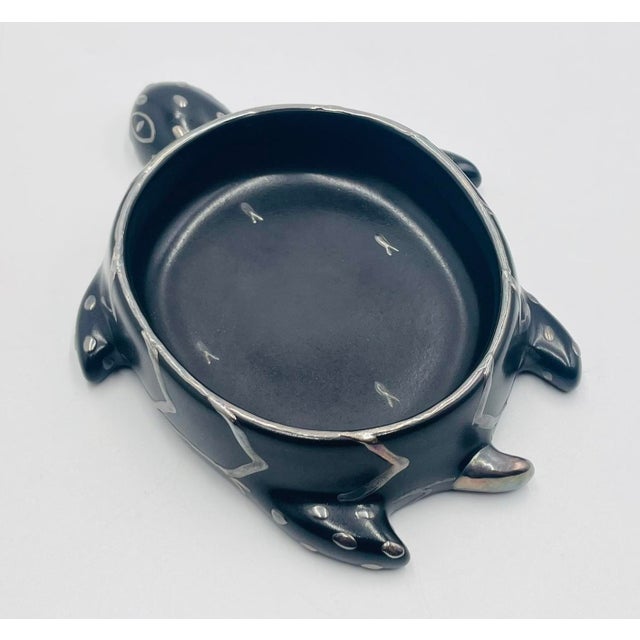 1980s Emilia Castillo Turtle Catchall Bowl in Black Porcelain & Pure Silver, Mexico For Sale - Image 9 of 18