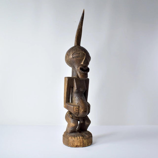 Brown Early 20th Century Songye Nkishi Power Figure For Sale - Image 8 of 15