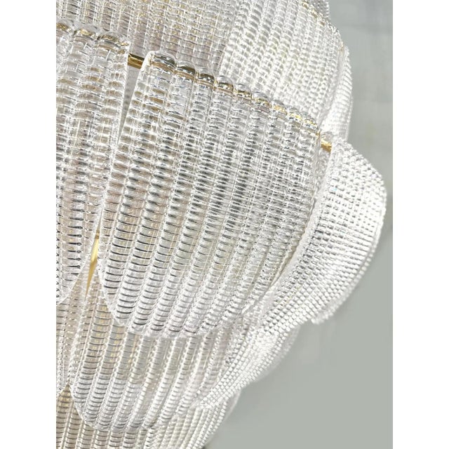 Italian Petals Murano Glass Chandelier in Transparent Diamanté Glass by Simoeng For Sale - Image 4 of 8