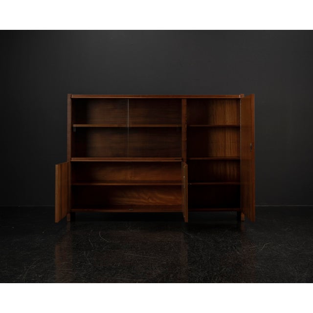 Sideboard in Walnut by Bruno Paul for VEB Deutsche Werkstätten Hellerau, 1935 For Sale - Image 6 of 18