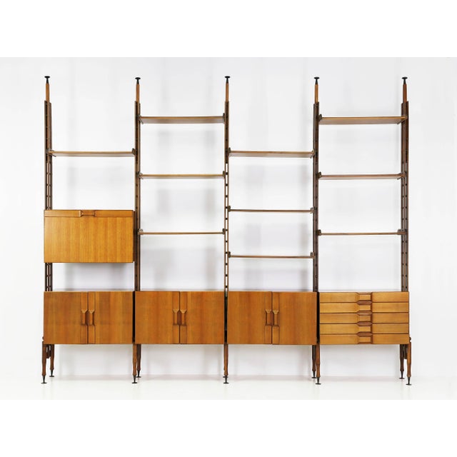 Floor-to-Ceiling Bookcase in the style of Franco Albini, Italy, 1960s For Sale - Image 18 of 18