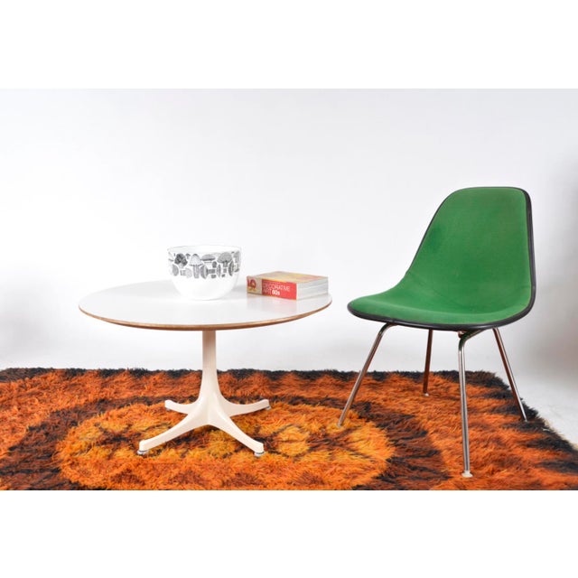 Herman Miller Low Mid-Century White Model 5452 Coffee or Side Table by George Nelson for Herman Miller, 1960s For Sale - Image 4 of 15