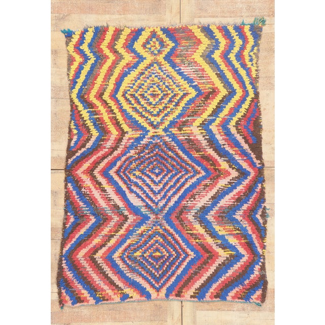 Vintage Azilal Boucherouite Moroccan Rug, 04'11 X 06'08 For Sale - Image 10 of 10