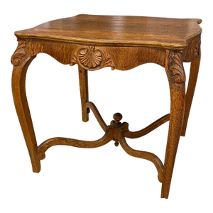 Likely Antique Quarter-Sawn Possibly Oak Side Table With Serpentine Top, Shell Carving. And Cabriole Legs