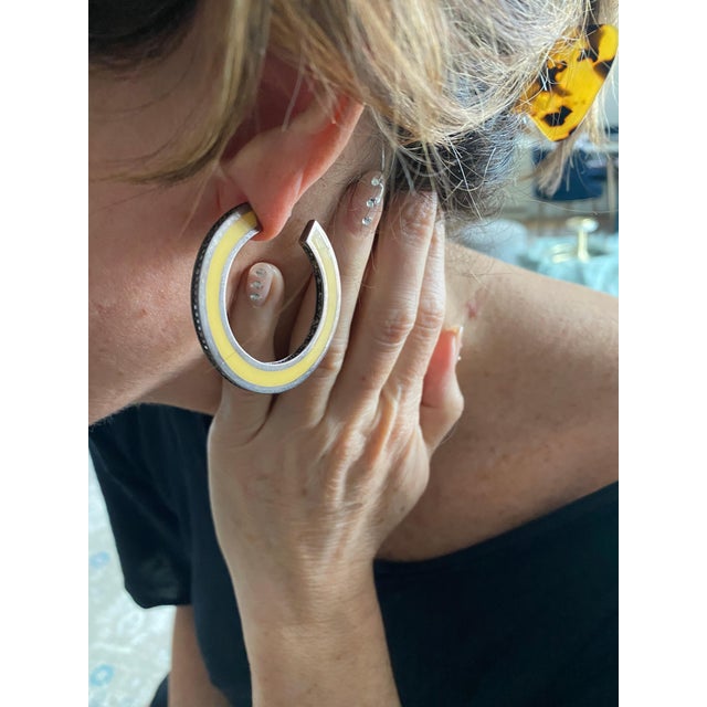 Miriam Salat Iconic timeless Resin Ivory Hoops Set In Sterling Silver & Topaz For Sale - Image 4 of 18