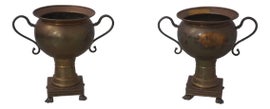 Example of Mottahedeh Urns