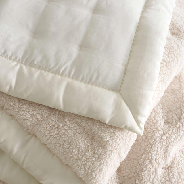 Puff is our magical, new "One-derful and Done" bedding solution: One "puffy-fluff" shake in the morning and the bed is...