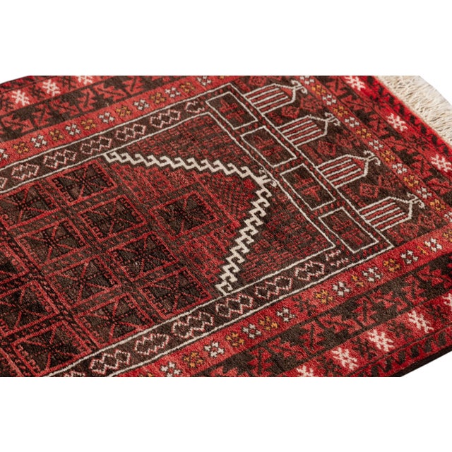 Vintage Persian Rug, 3'0" X 4'8" For Sale In New York - Image 6 of 7