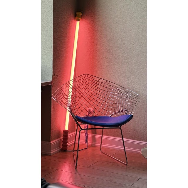 Blue Diamond Chair in Silver with Orange Seat by Harry Bertoia for Knoll, 1980s For Sale - Image 8 of 8