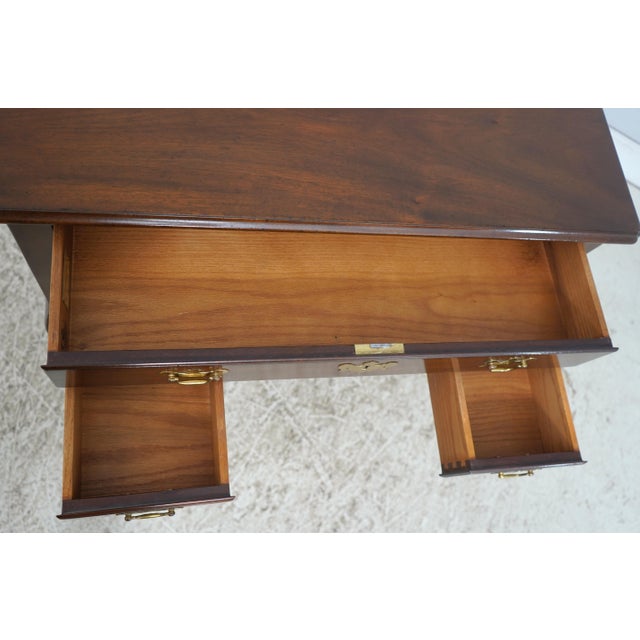 Kittinger Kittinger Historic Newport Mahogany Lowboy For Sale - Image 4 of 18