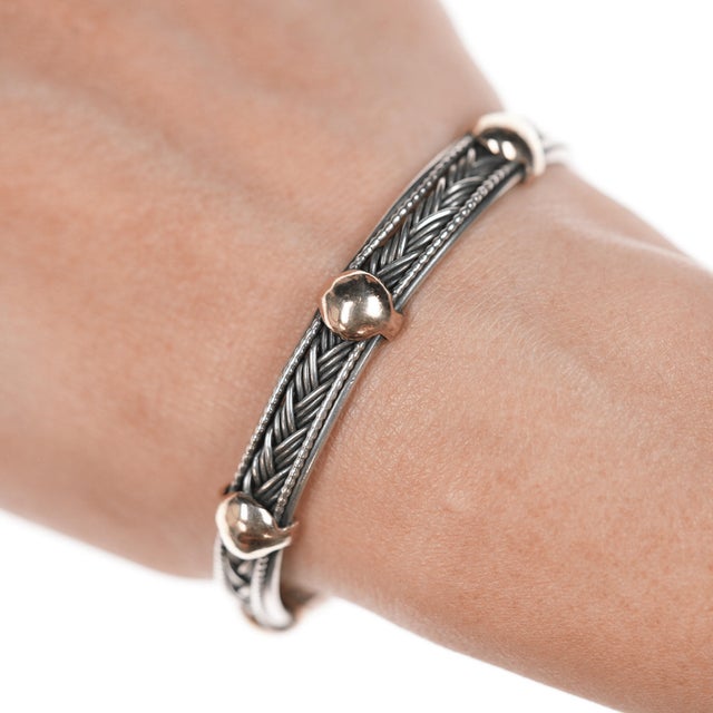 Contemporary 6 3/8" 1996 Ron Rizzo 14k/Sterling woven cuff bracelet For Sale - Image 3 of 11