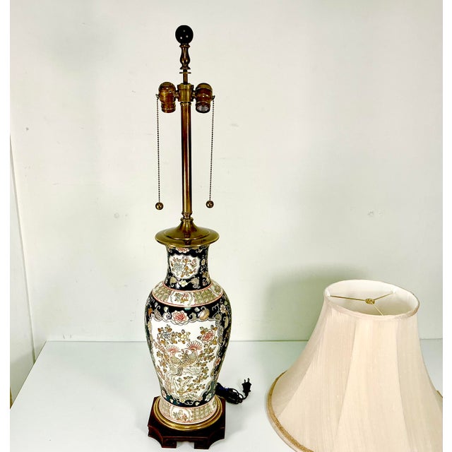 1970s Vintage Hollywood Regency Chippendale Chinoiserie Double Socket Table Lamp For Sale - Image 17 of 18