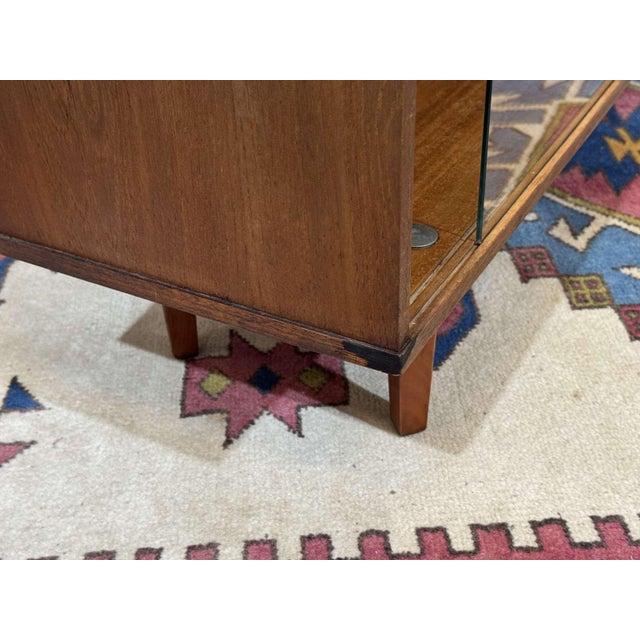 English Teak Display Cabinet, 1970s For Sale - Image 3 of 14