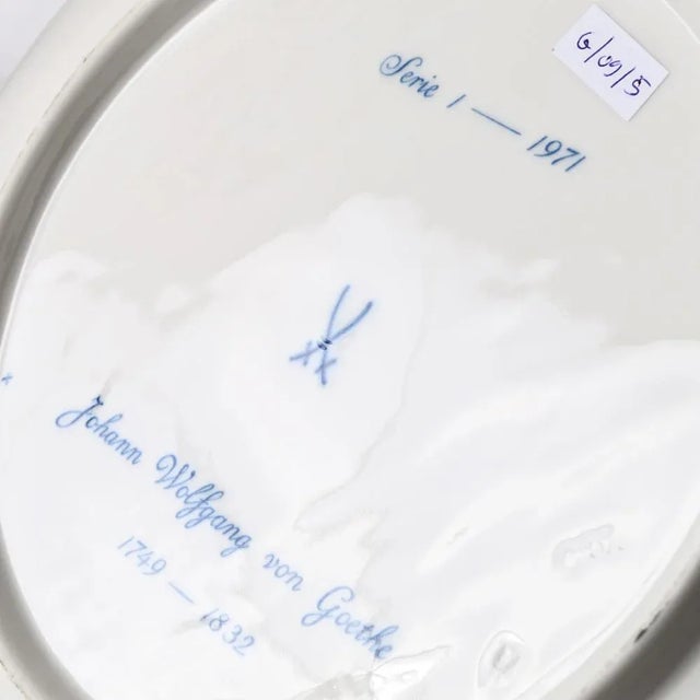 Johann Wolfgang Von Goethe Decorative Plate from Meissen, 1971 For Sale - Image 4 of 6