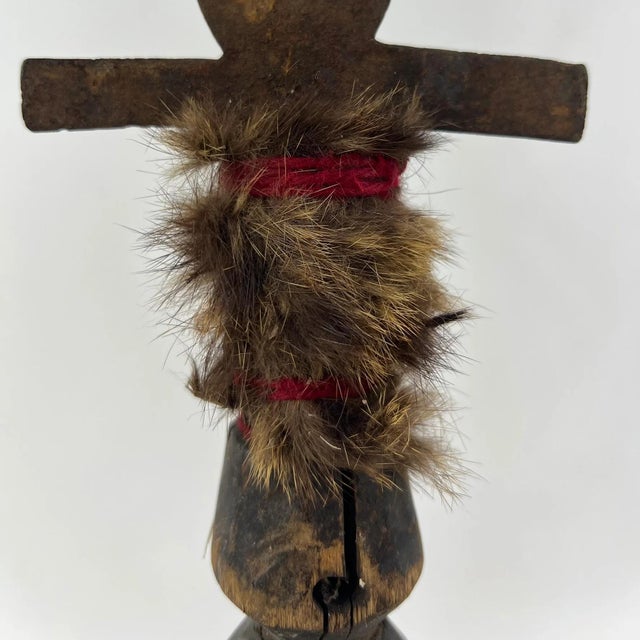 African Early 20th Century Ceremonial Prestige Knife with Hide-Wrapped Hilt on Custom Base Kongo For Sale - Image 3 of 7