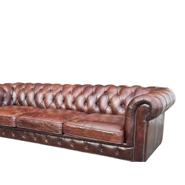Brown 1970s Classic Chesterfield Leather Sofa – Tufted Back, Rolled Arms For Sale - Image 8 of 15