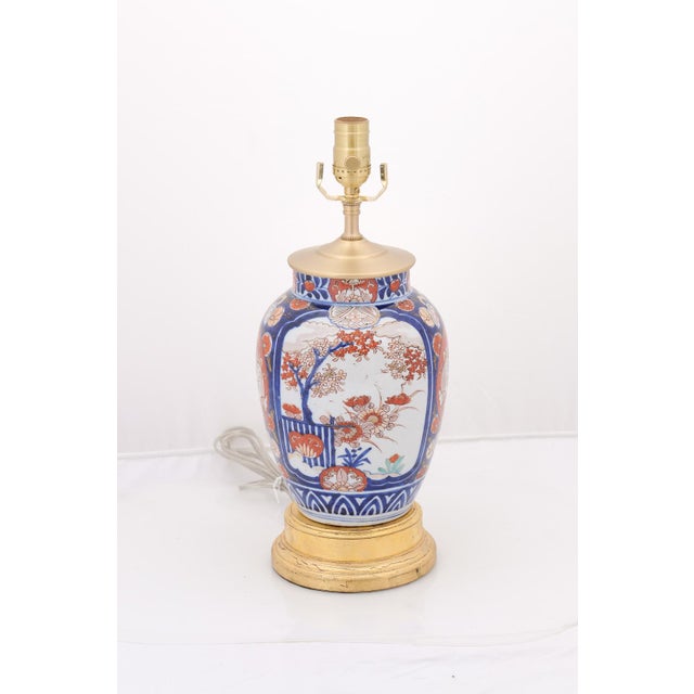 Japanese Early 20th Century Imari Porcelain Lamp on Stacked Gilded Bases - a Pair For Sale - Image 3 of 9