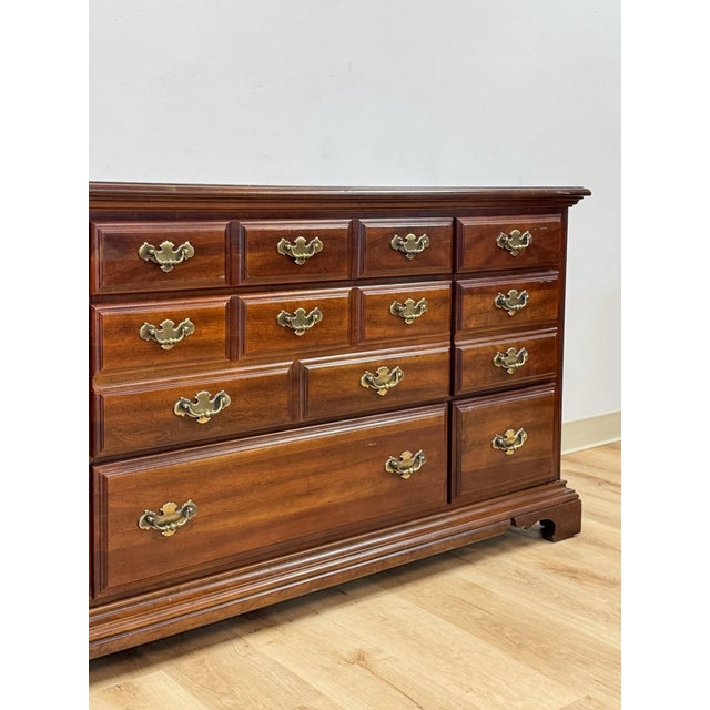 American Vintage Dresser American Drew Nine Drawer Lowboy Traditional Brass Hardware For Sale - Image 3 of 18