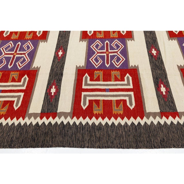 Contemporary Navajo Style Wool Rug – Modern Geometric American Textile Accent For Sale - Image 11 of 13