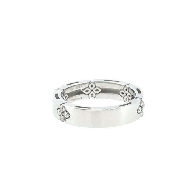 Minimalism Roberto Coin Love in Verona 4mm Diamond Flower Band 18k White Gold 0.15ctw Size 6.5 For Sale - Image 3 of 5
