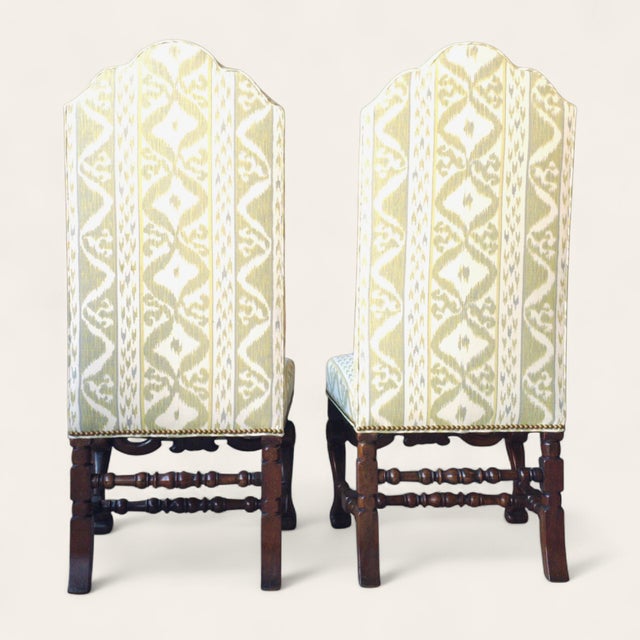 20th Century Flemish-Style Walnut High-Back Side Chairs, Pair For Sale In New York - Image 6 of 7