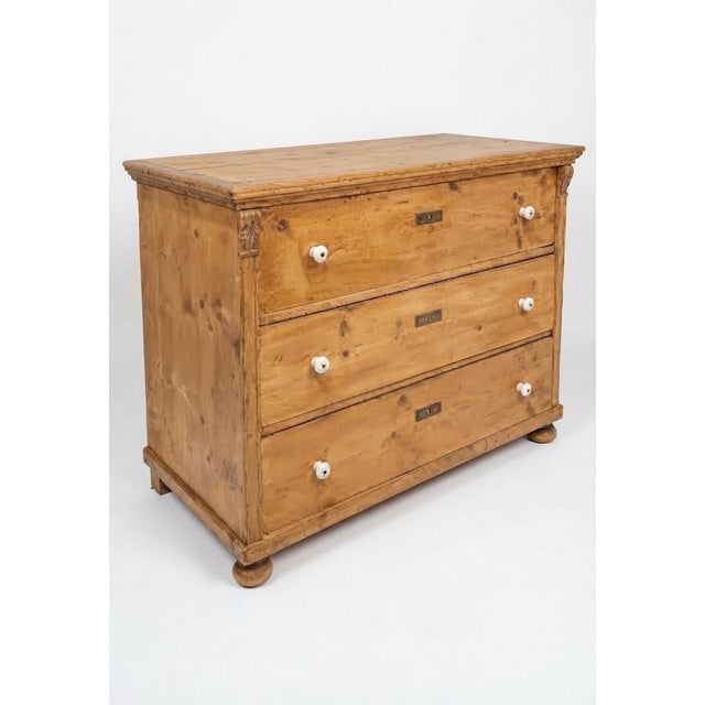 Wood 19th-C. Rustic English Country Style Pine Chest / Commode W / Porcelain Knobs For Sale - Image 7 of 8