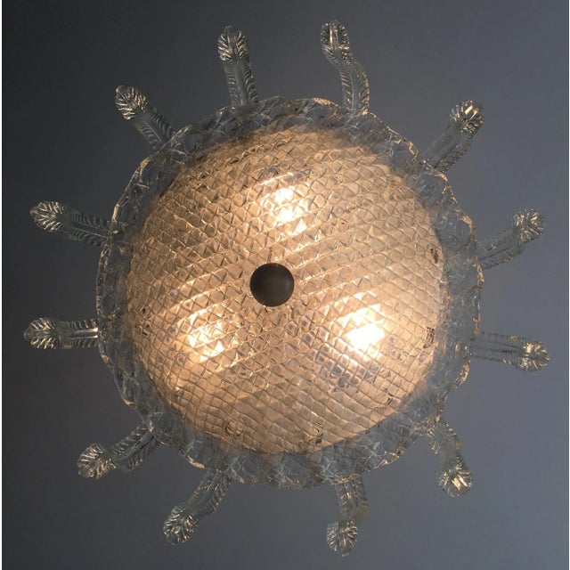 Extraordinary piece with the appearance of a medusa by Barovier & Toso, circa 1950s. Amazing beauty and elegance. This...