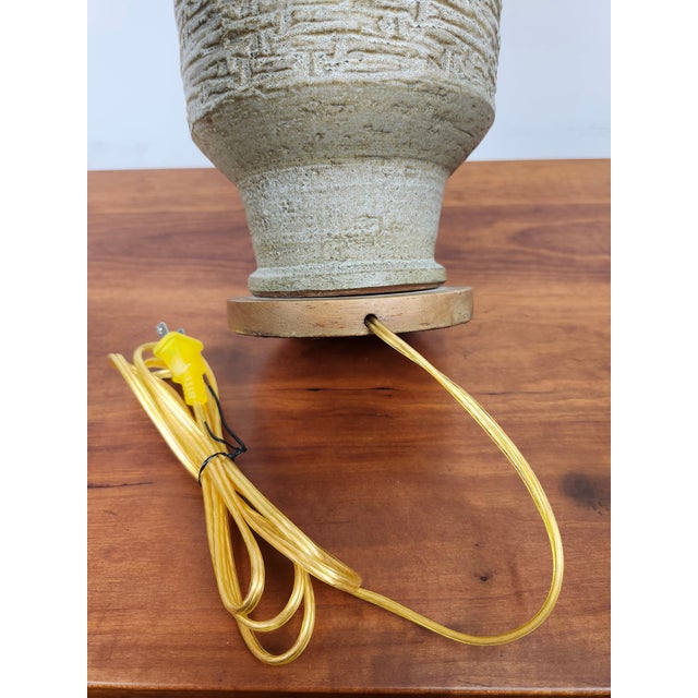 1960s Lee Rosen for Design Technics Pottery Lamp For Sale In New York - Image 6 of 6