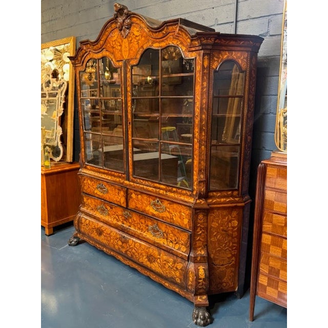 19th Century Dutch Marquetry Inlaid Walnut Cabinet For Sale In Dallas - Image 6 of 7