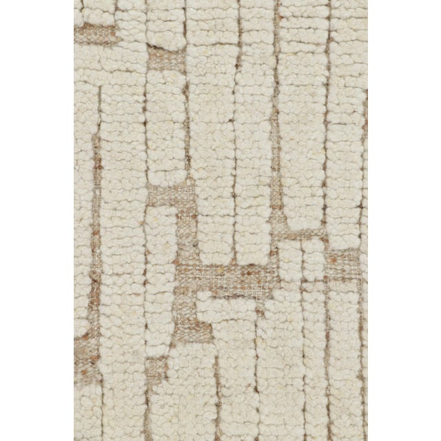 Contemporary Rug & Kilim’s Contemporary Rug in White With High-Low Geometric Patterns For Sale - Image 3 of 7