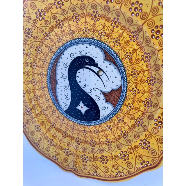 Ceramic Deruta Hand-Painted Ceramic Majolica Bird Plate / Platter For Sale - Image 7 of 9