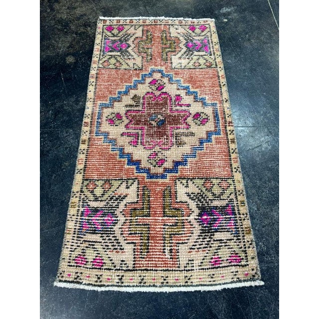 Turkish Yastik Rug 1'6" x 2'11" For Sale - Image 4 of 5