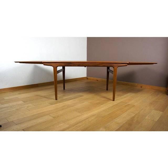 Wood Danish Teak Dining Table by Johannes Andersen for Uldum Mobelfabrik, 1960 For Sale - Image 7 of 17