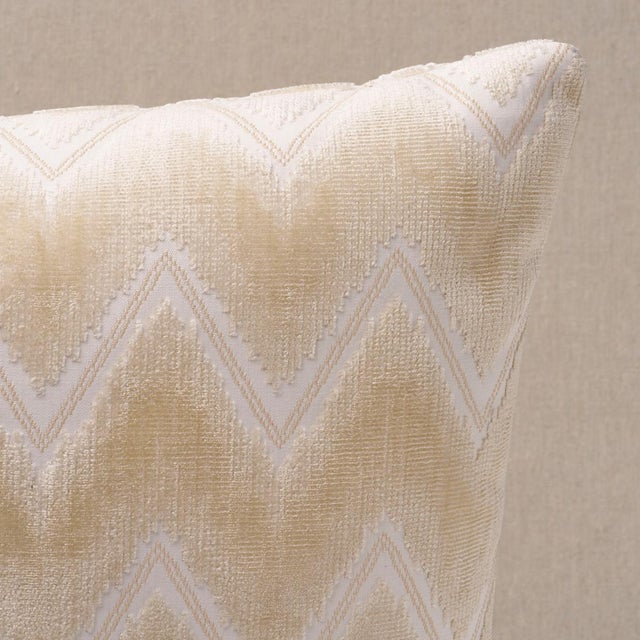 This pillow features Chevron Velvet with a knife edge finish. A fabulous combination of plush ombré and delicate accent...