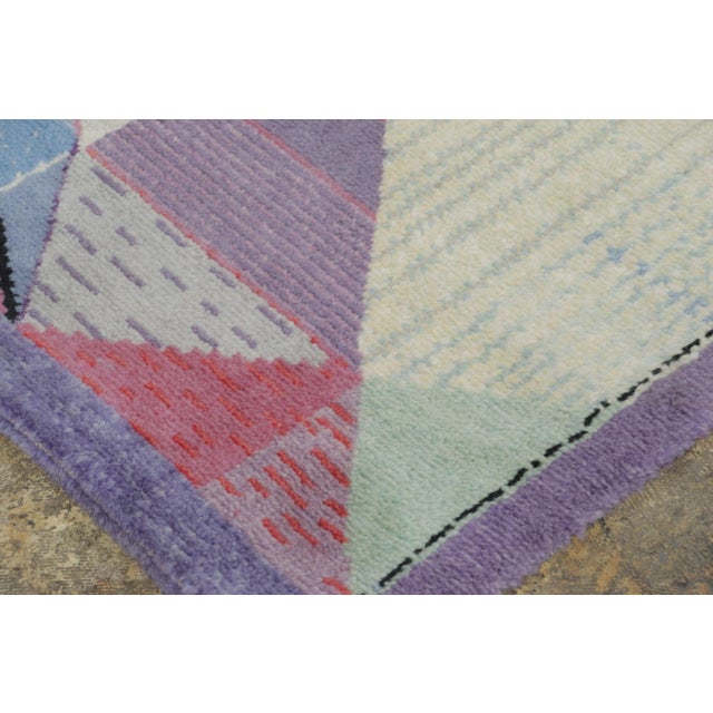 1980s Vintage Italian Abstract Geometric Rug in Bright Pastel Tones - Rug & Kilim For Sale - Image 5 of 7