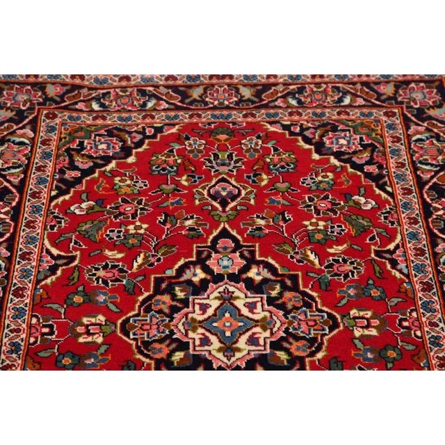 Kashan Rug in Virgin Wool For Sale - Image 8 of 11