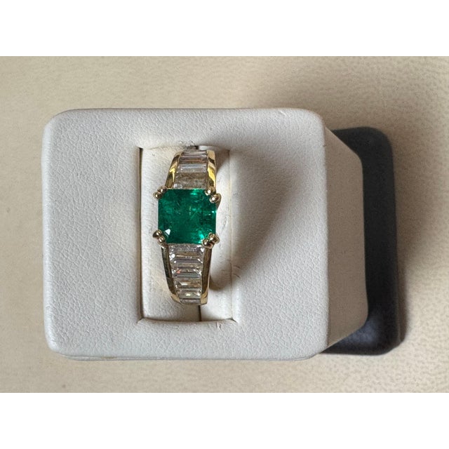 1.58 Ct Cushion Cut Colombian Emerald & 1.5 Ct Diamond Ring in 18K Yellow Gold For Sale - Image 4 of 18