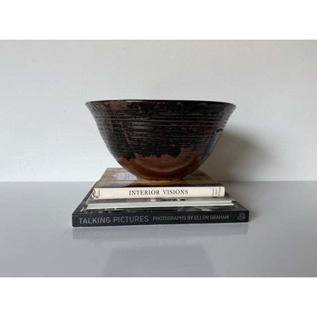 1980s Vintage Mess Handmade Studio Pottery Ceramic Bowl – Signed For Sale In Miami - Image 6 of 12