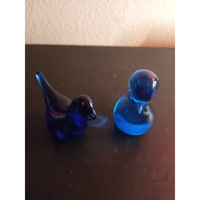 Blue 1980s Blue Art Glass Birds Set of 2. For Sale - Image 8 of 8