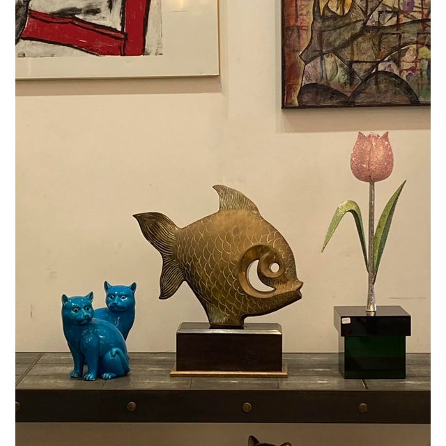 Mid-Century Modern Vintage 1980s Bronze or Brass Fish Sculpture on Wooden Base For Sale - Image 3 of 9