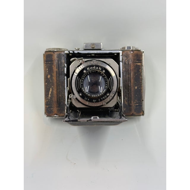 Art Deco Antique 1930s German Kodak Duo Six-20 Series 1 Folding Camera With Compur-Rapid Shutter For Sale - Image 3 of 3