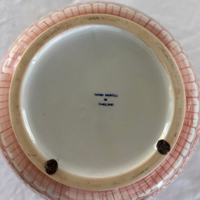 1900 - 1909 Hand Painted Vase From Thailand With 24k Gold Trim Work Coral Color Flowers For Sale - Image 5 of 6