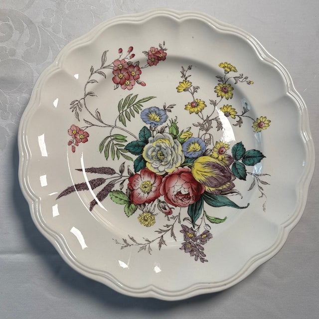 Early 20th Century Copeland Spode “Gainsborough” Set of 6 Dinner Plates. For Sale In Detroit - Image 6 of 9